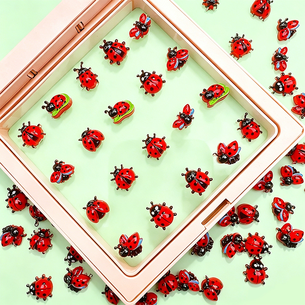 50 Stuks 3D Gemengde Rode Liev - Art Craft Ladybug recensie en prijs