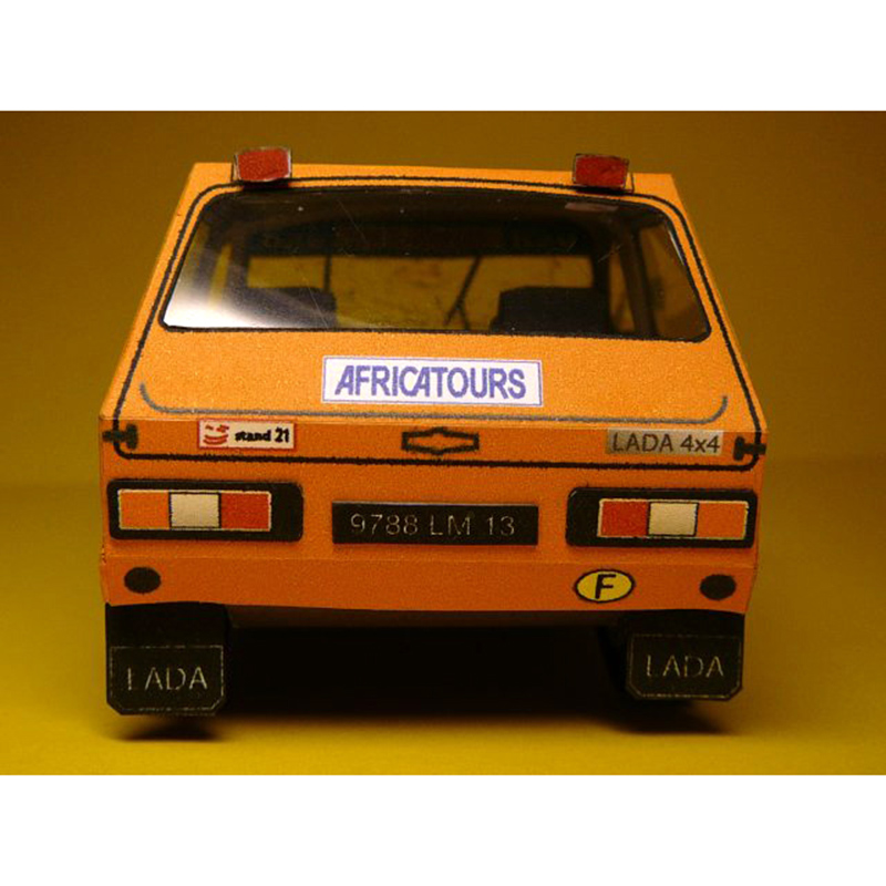 Lada Niva 1985 1:32 Dakar Rall - Art Craft Cardboard recensie en prijs