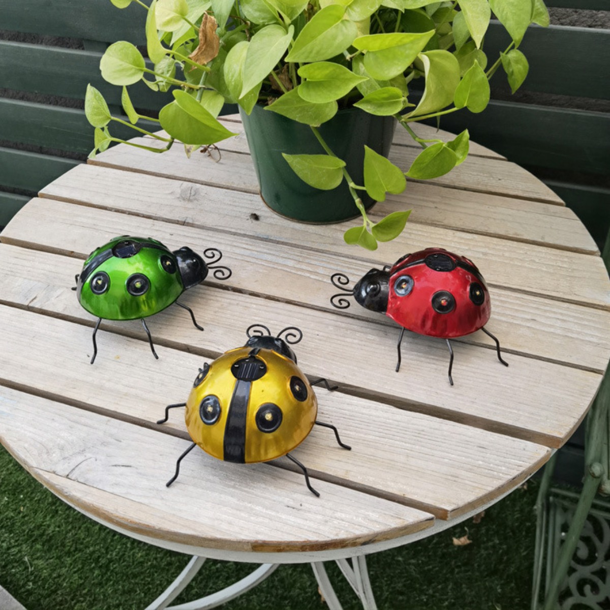 Nieuwe Solar Iron Art Lievehee - Art Craft Ladybug recensie en prijs